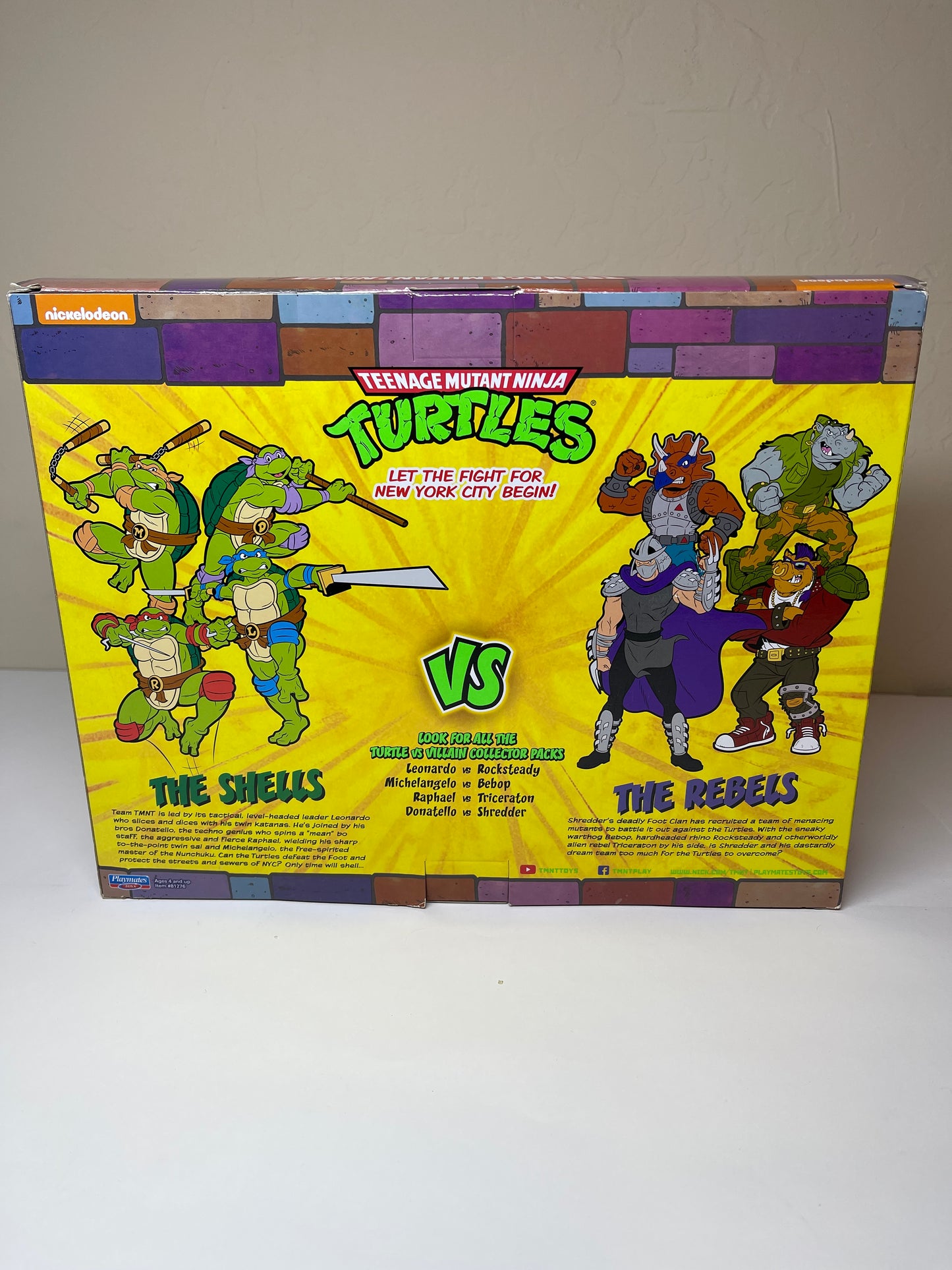 Teenage Mutant Ninja Turtles Leonardo vs Rocksteady