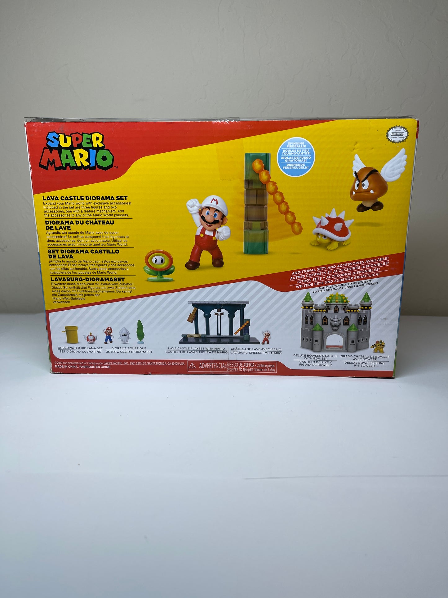 Super Mario Lava Castle Diorama Set