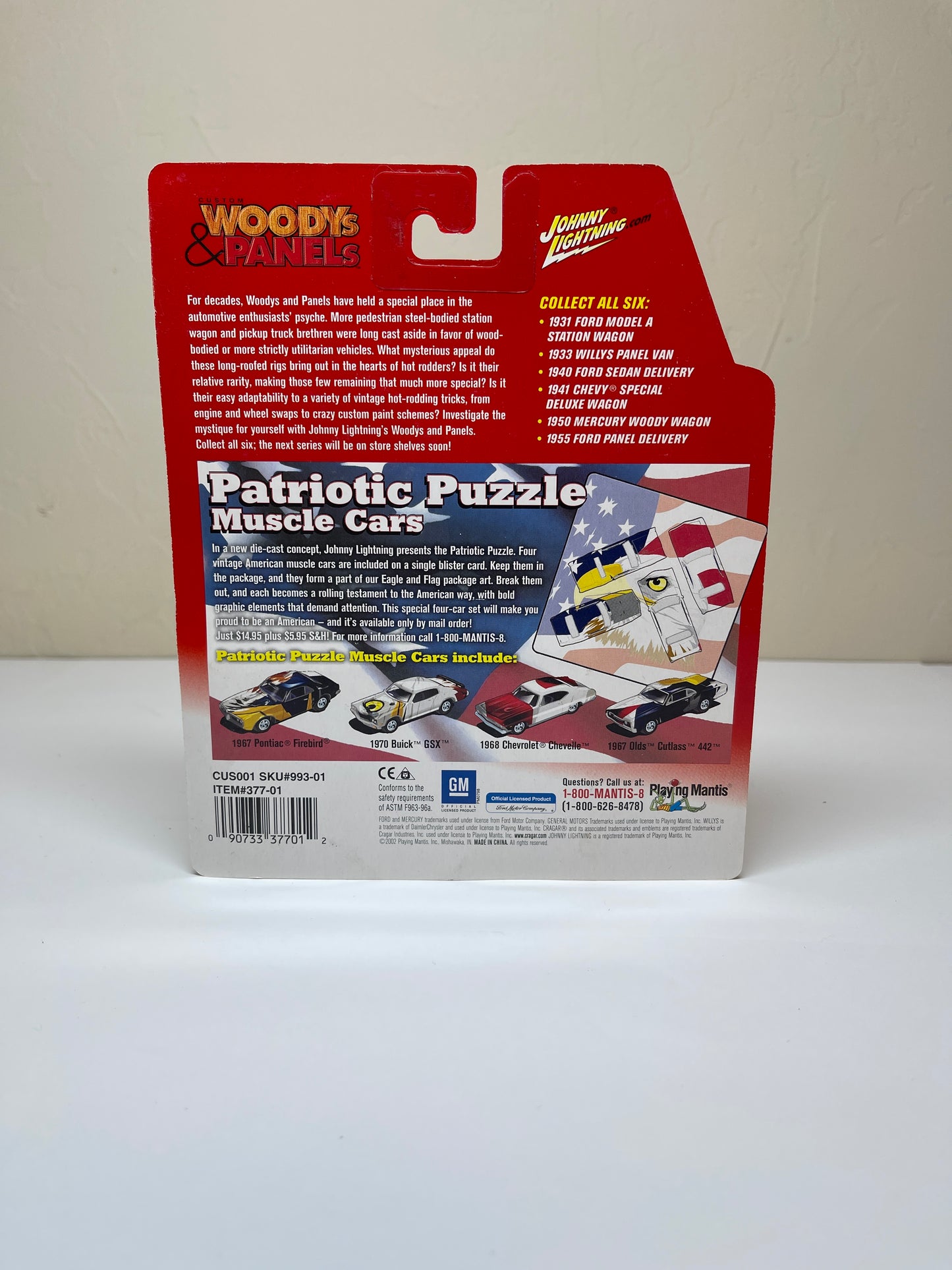 Johnny Lightning Woody's & Panel's 1941 Chevy Special Deluxe Wagon
