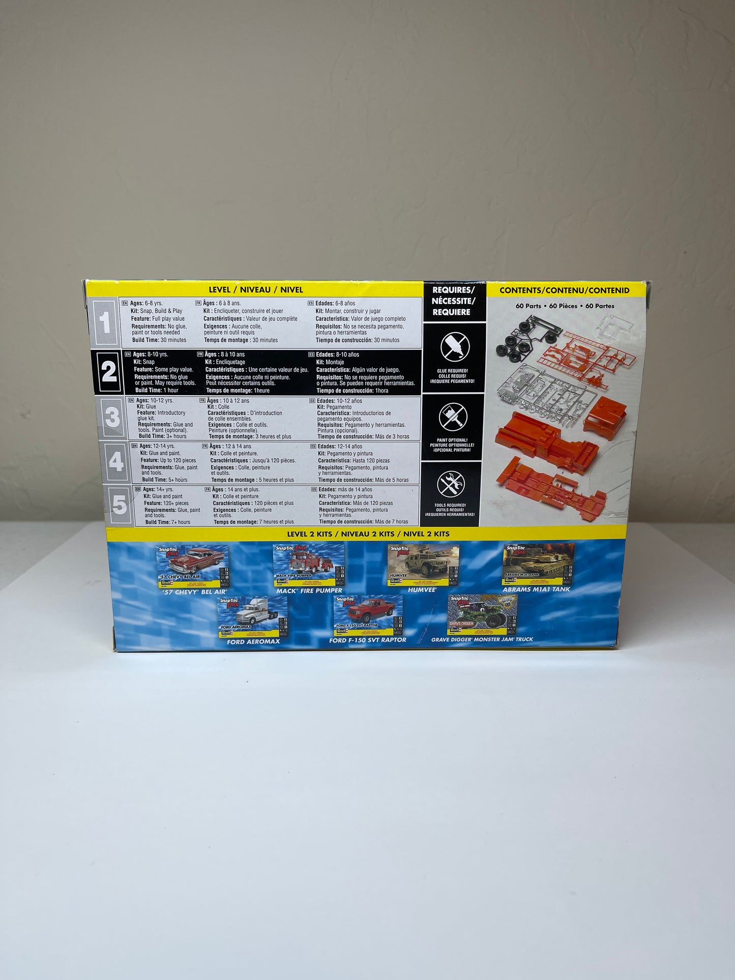 Revell Mack Fire Pumper Kit