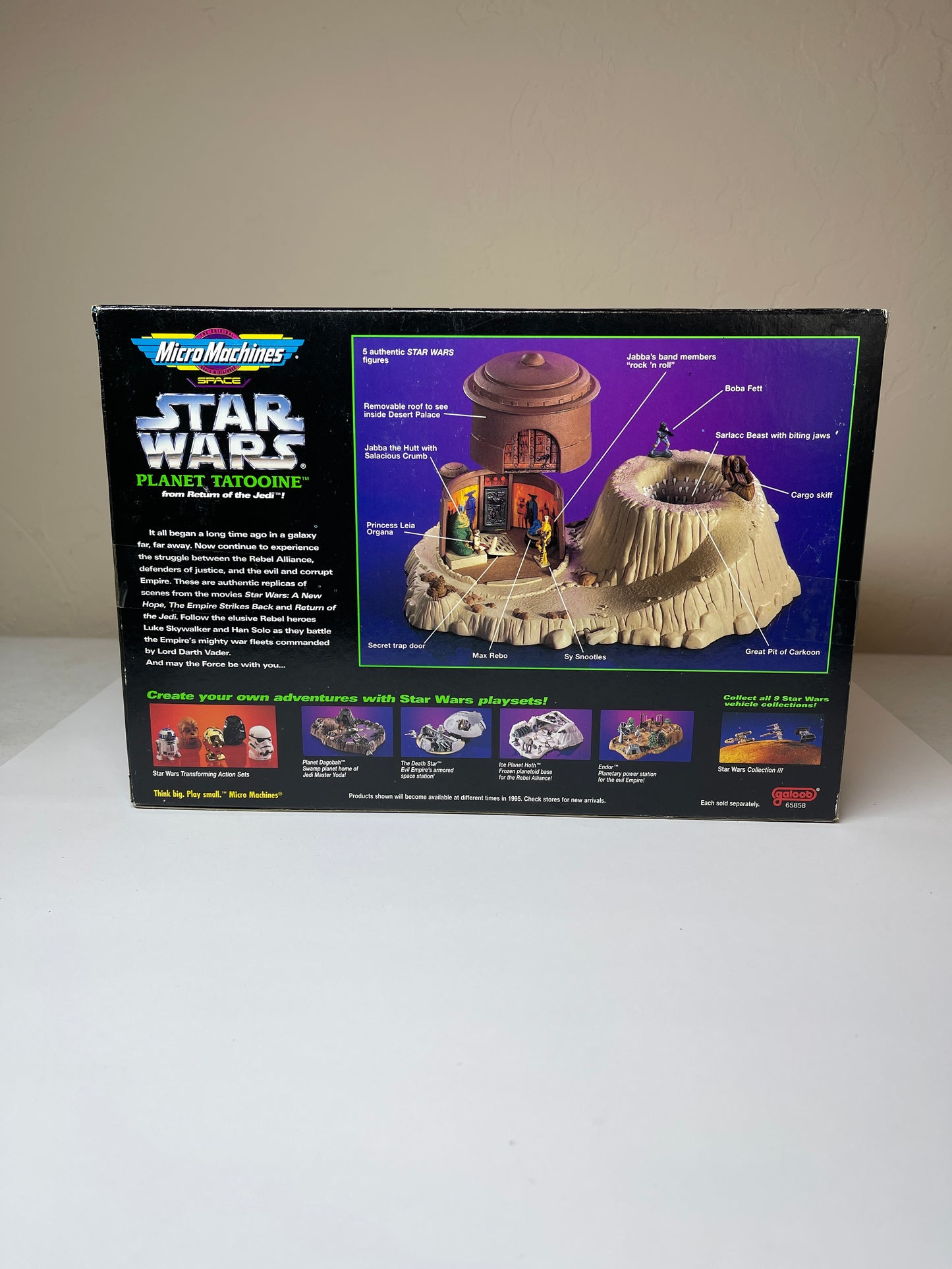 Micro Machines Space Star Wars Planet Tatooine Playset