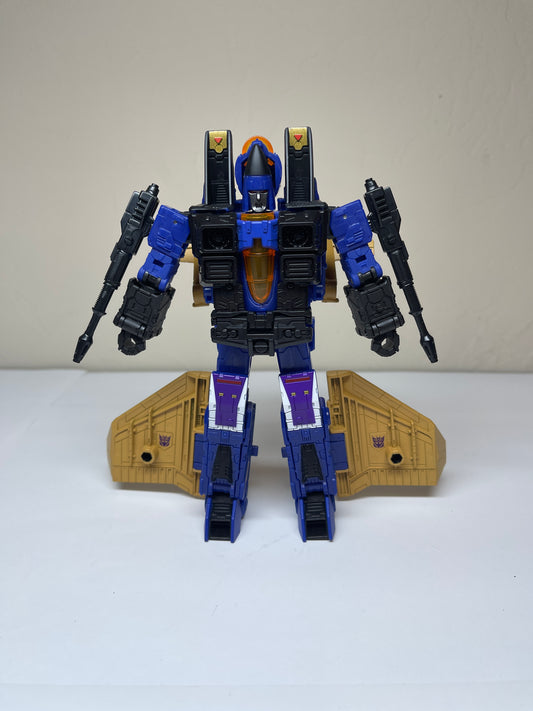 Transformers War for Cybertron Earthrise Decepticon Dirge