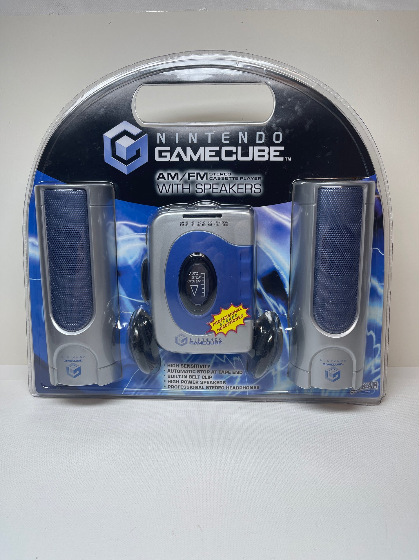 Nintendo Gamecube AM/FM Stereo Cassette Player with Speakers