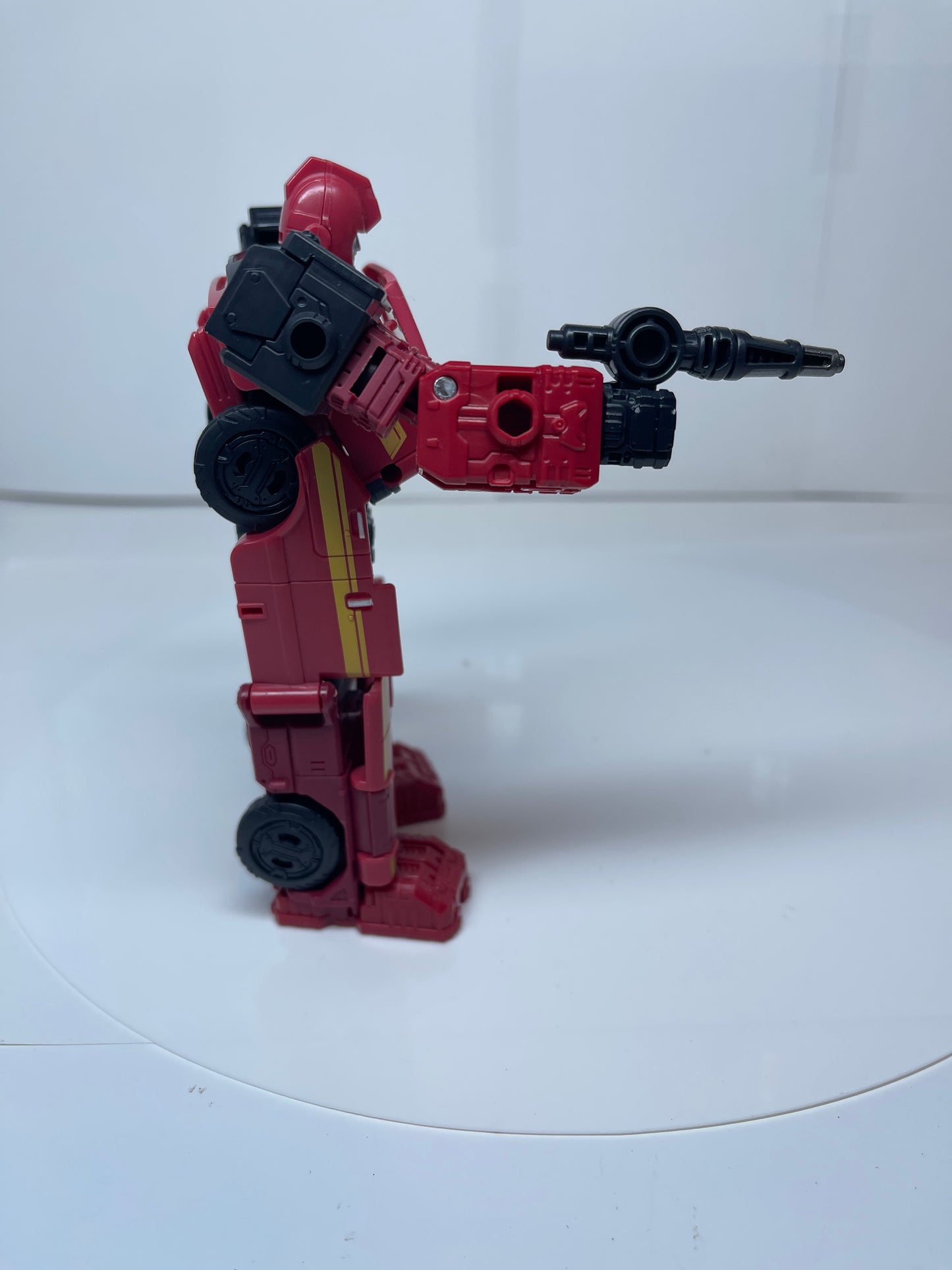 Transformers Earthrise War for Cybertron Ironhide