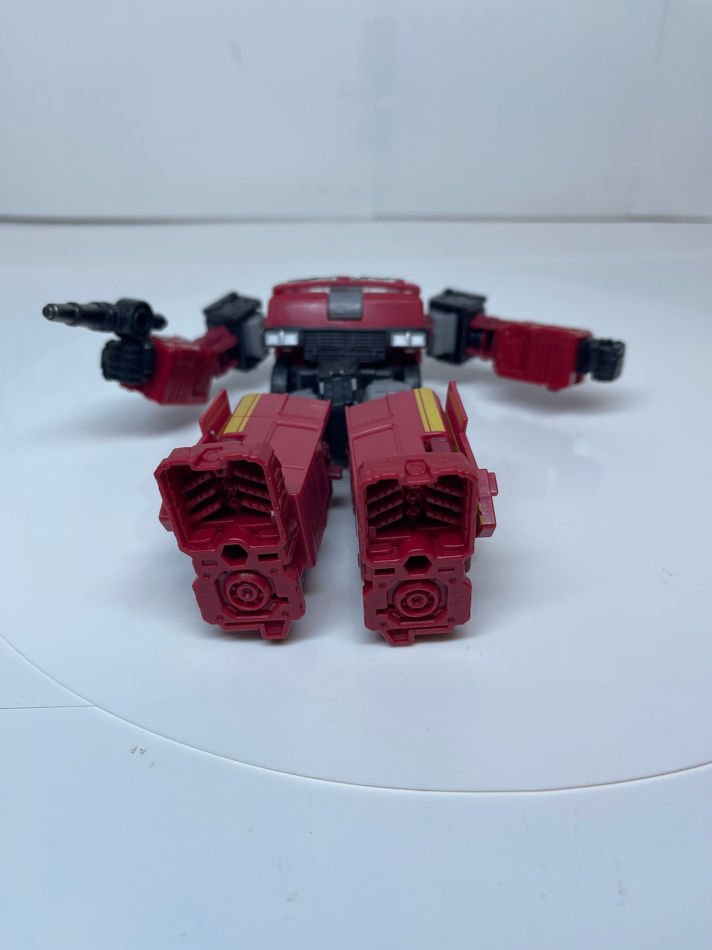 Transformers Earthrise War for Cybertron Ironhide