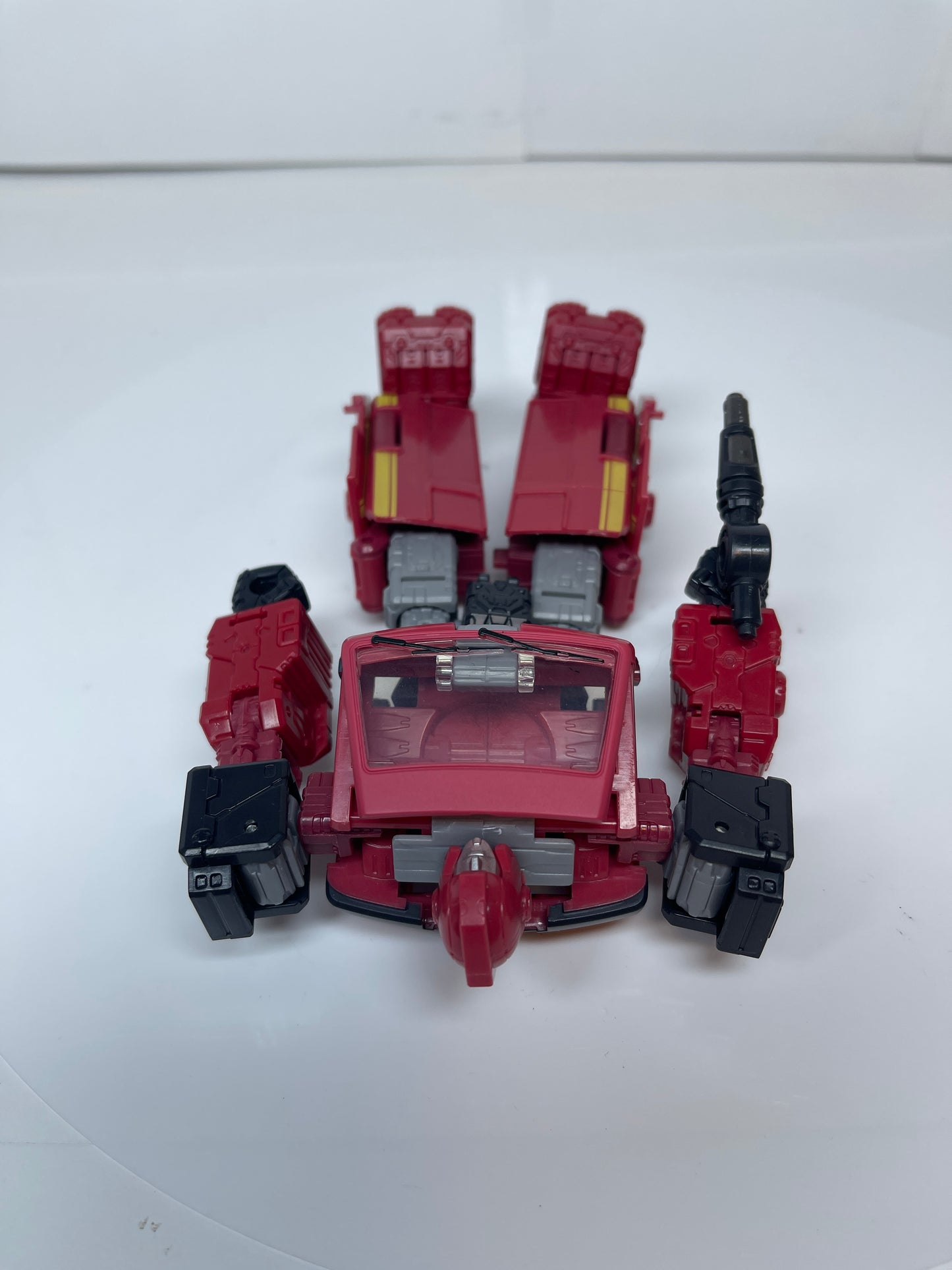 Transformers Earthrise War for Cybertron Ironhide