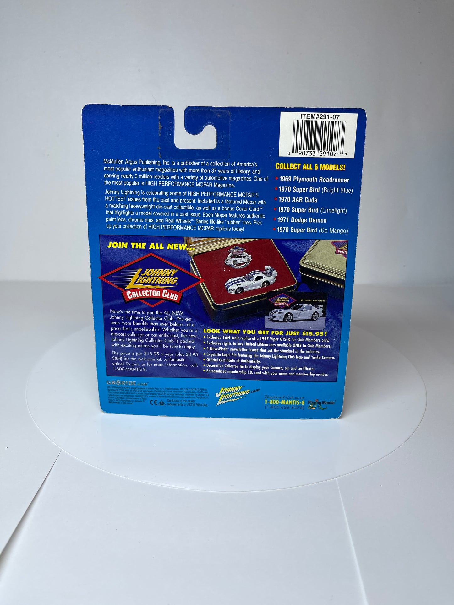 Johnny Lightning High Performance MOPAR 1970 Plymouth Superbird