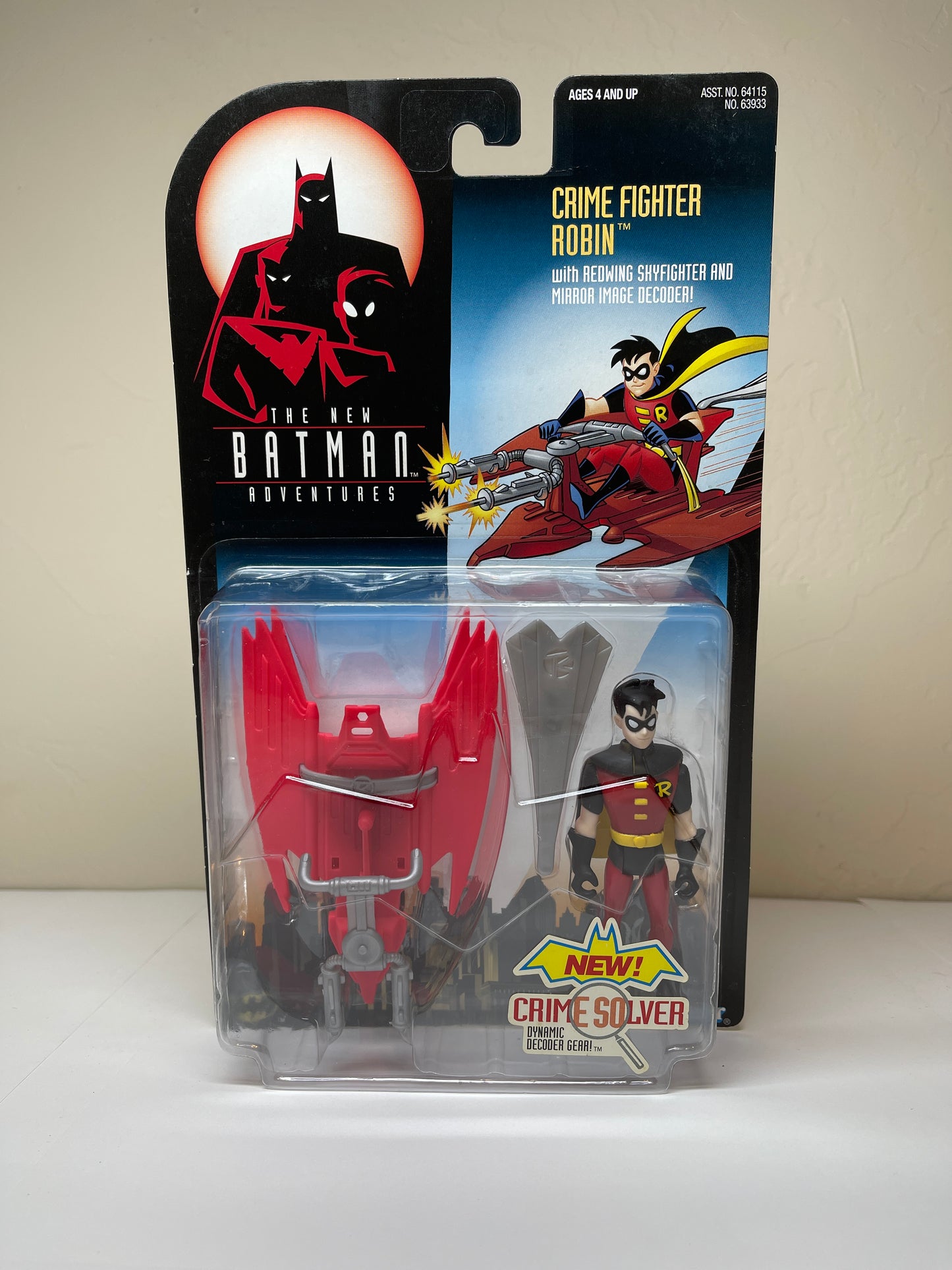 Crime Fighter Robin with Redwing Skyfighter and Mirror Image Decoder
