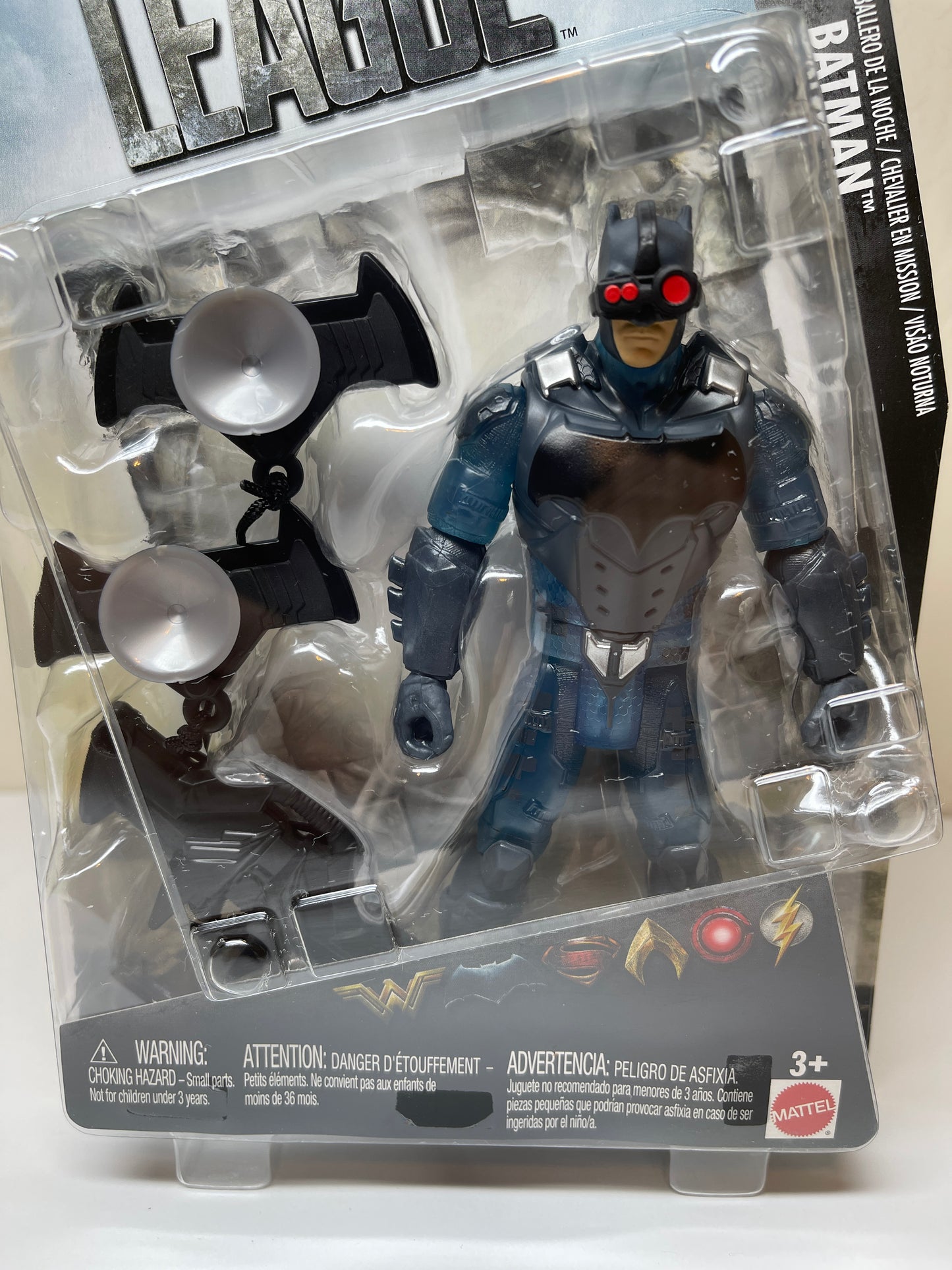 Batman DC Justice League Knight Ops Batman with Zip-Line Gear