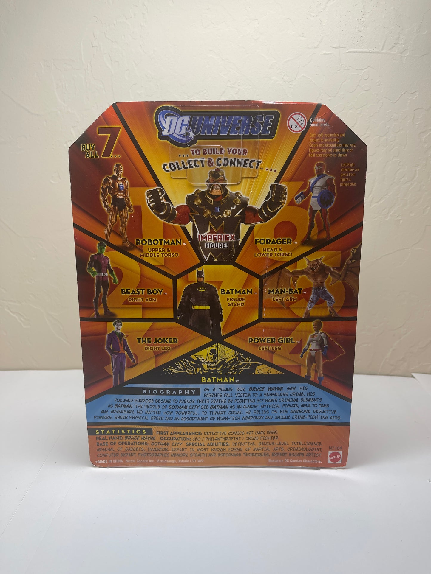 Batman Classics DC Universe Collect and Connect