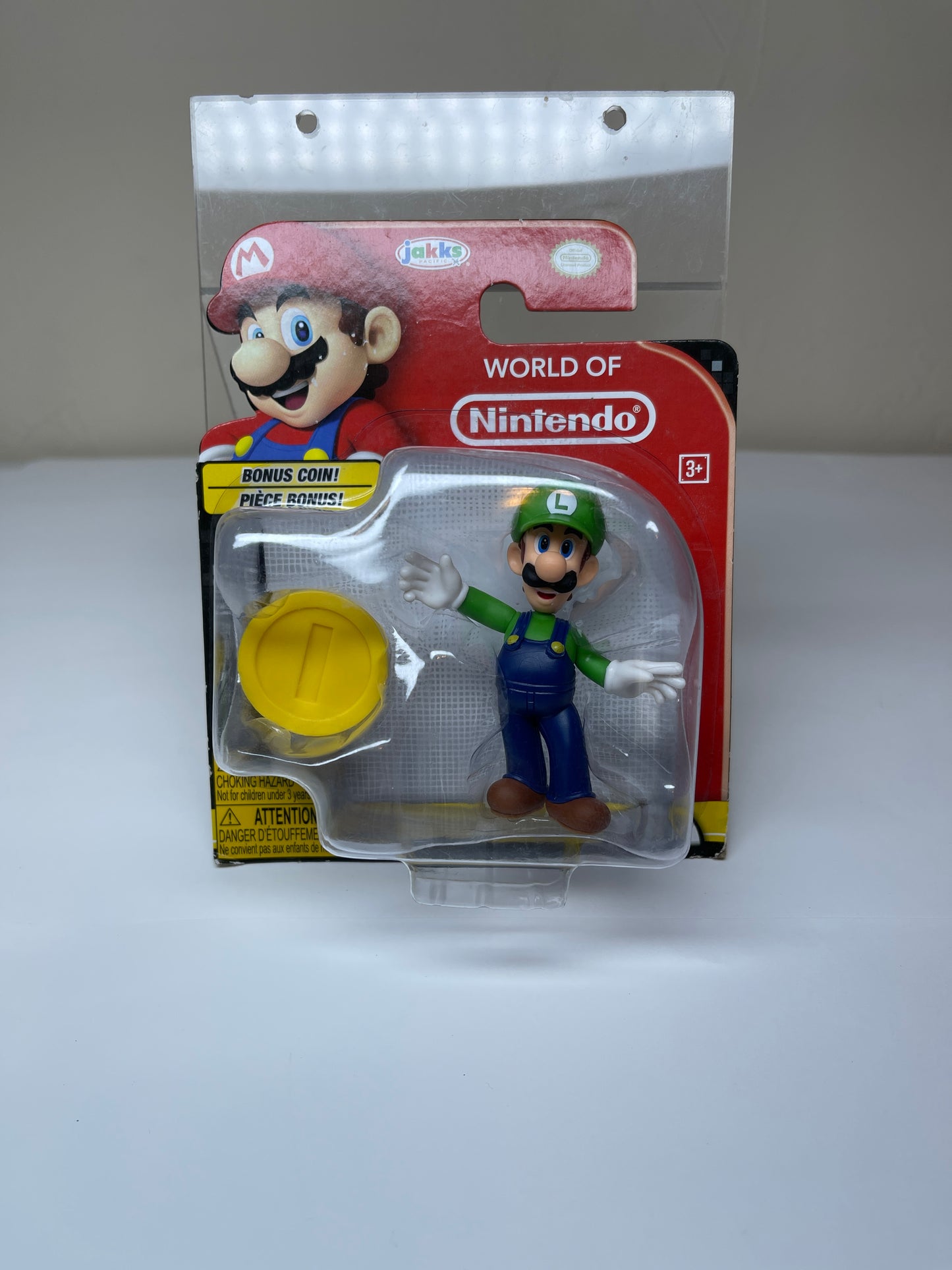 Luigi with Coin World Of Nintendo