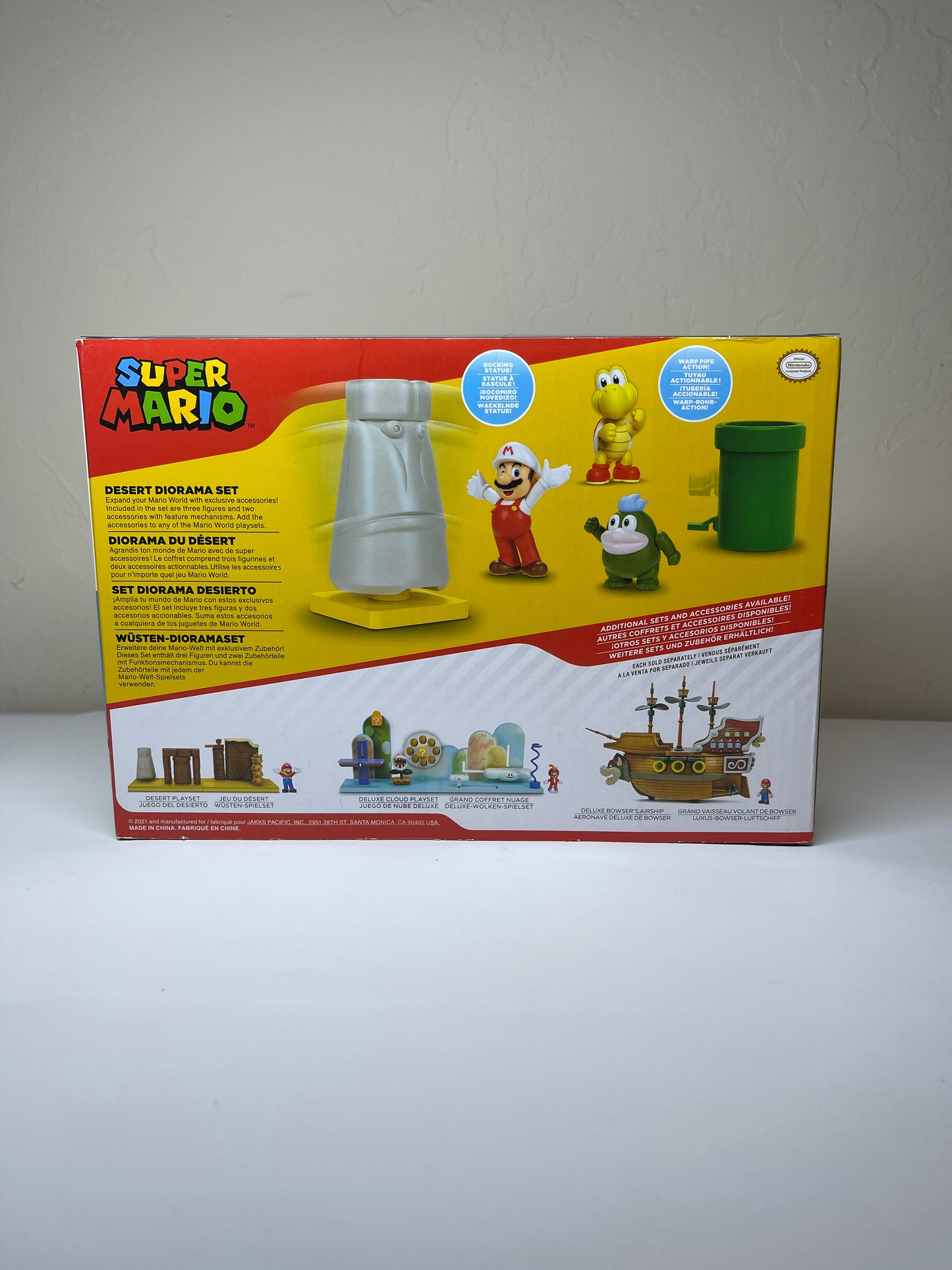 Super Mario Desert Diorama Set