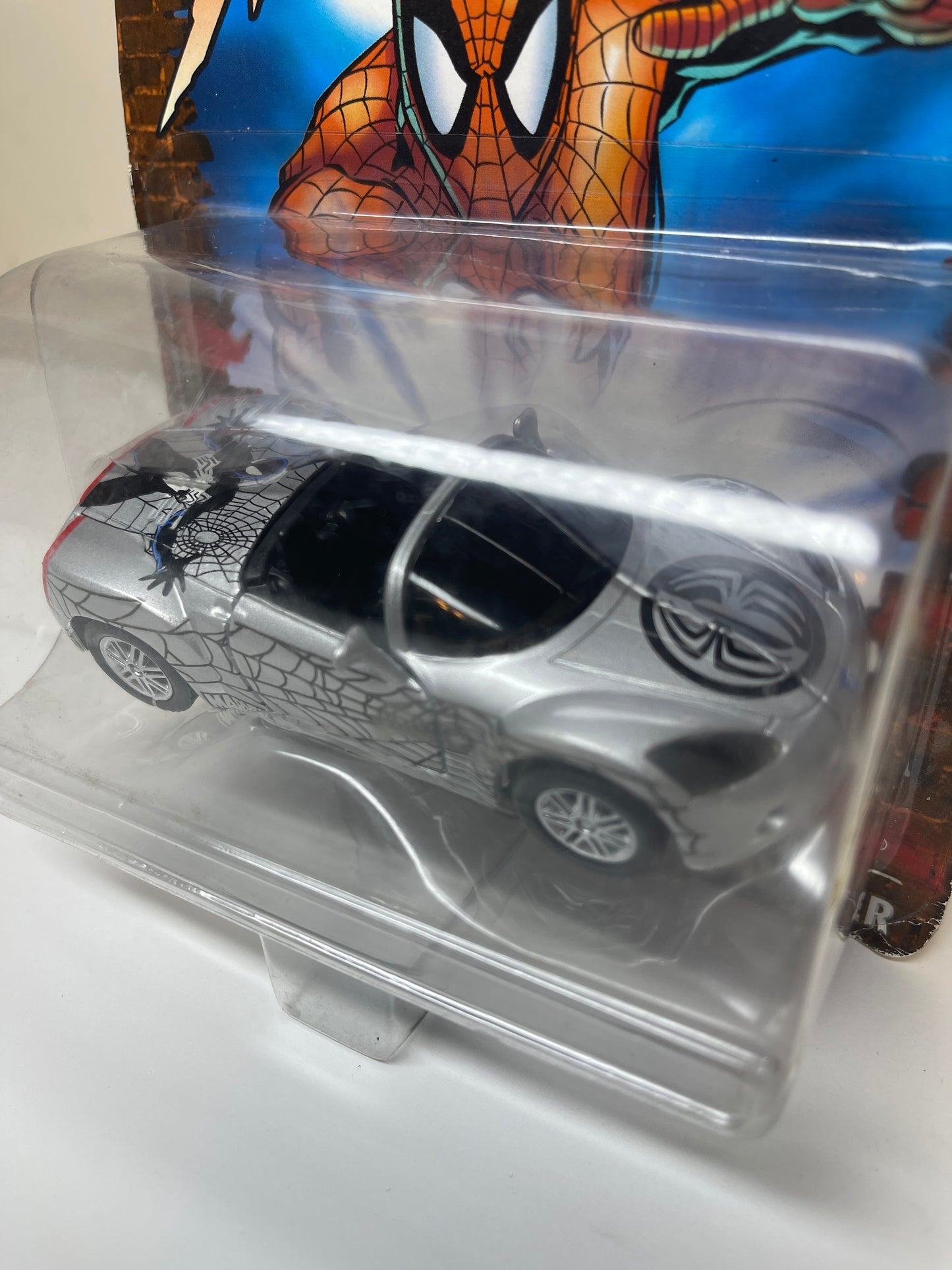 Maisto Spiderman Plymouth Pronto Spyder