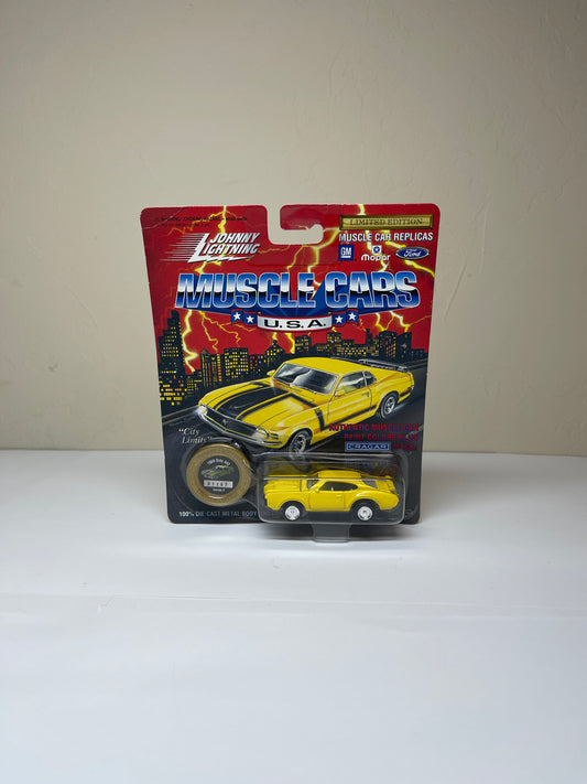Johnny Lightning Muscle Cars 1969 Olds 442