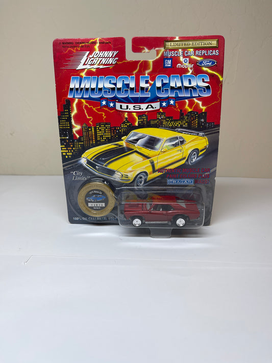Johnny Lightning Muscle Cars 1972 Nova SS