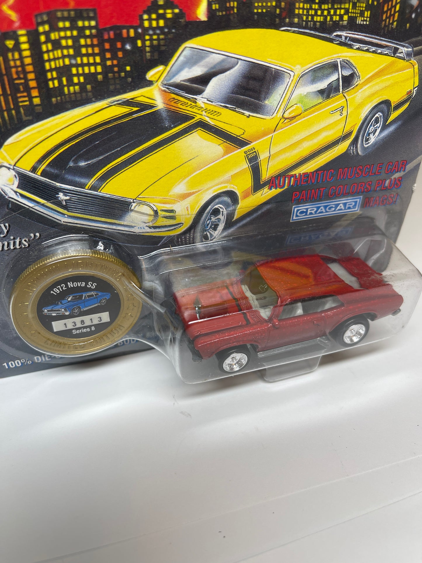 Johnny Lightning Muscle Cars 1972 Nova SS