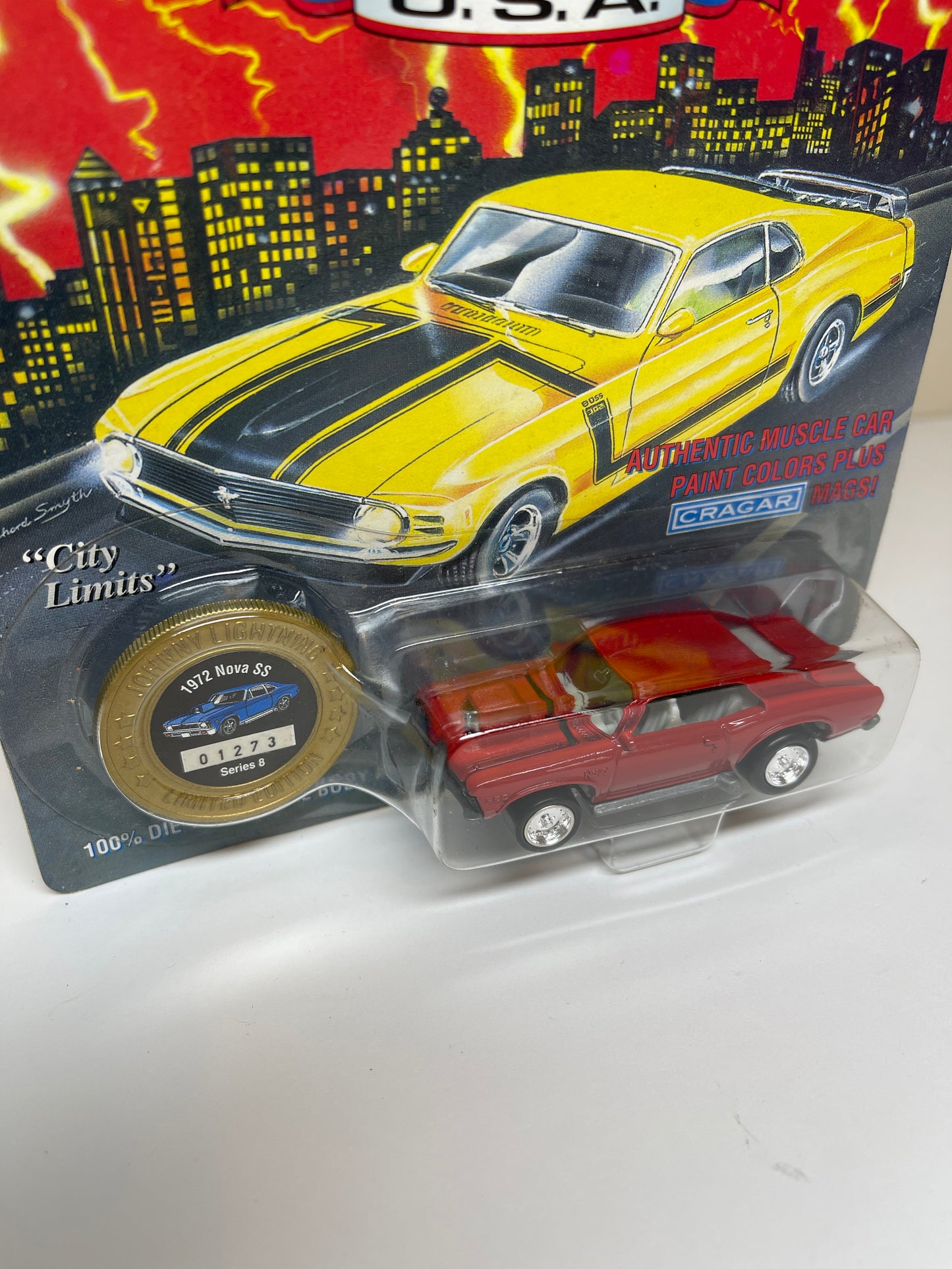 Johnny Lightning Muscle Cars 1972 Nova SS