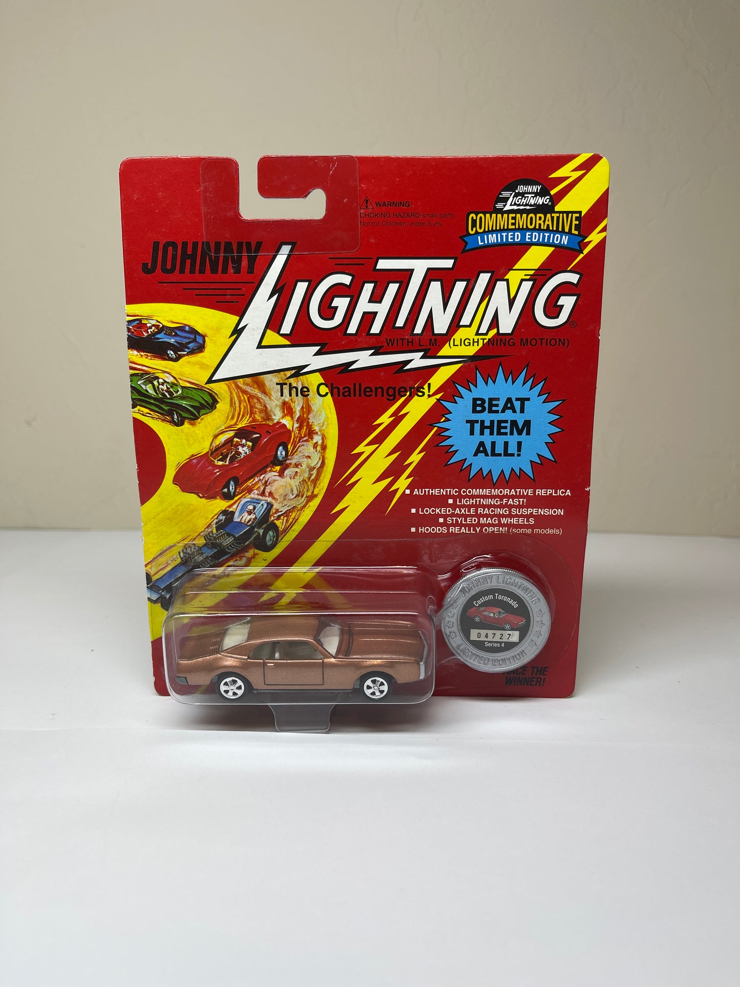 Johnny Lightning The Challengers Custom Toronado