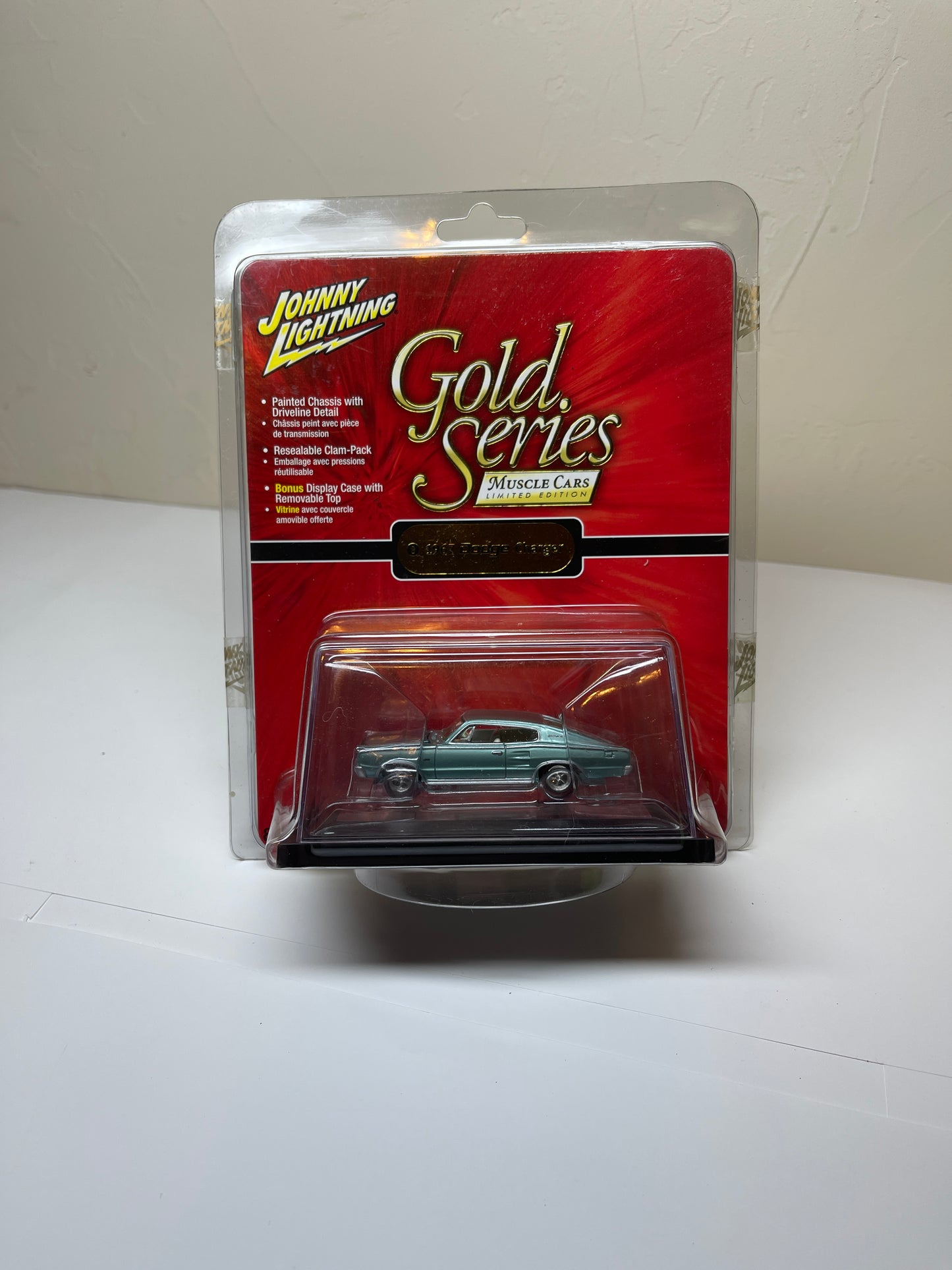 Johnny Lightning Gold Series 1967 Dodge Charger
