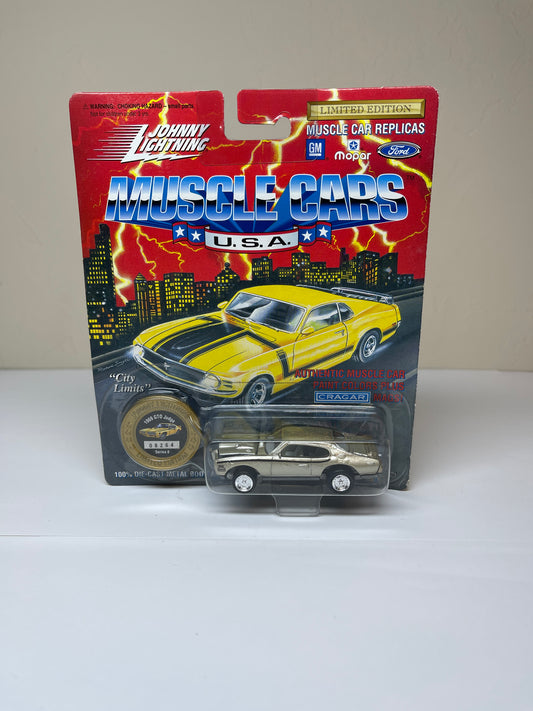 Johnny Lightning Muscle Cars 1969 GTO Judge