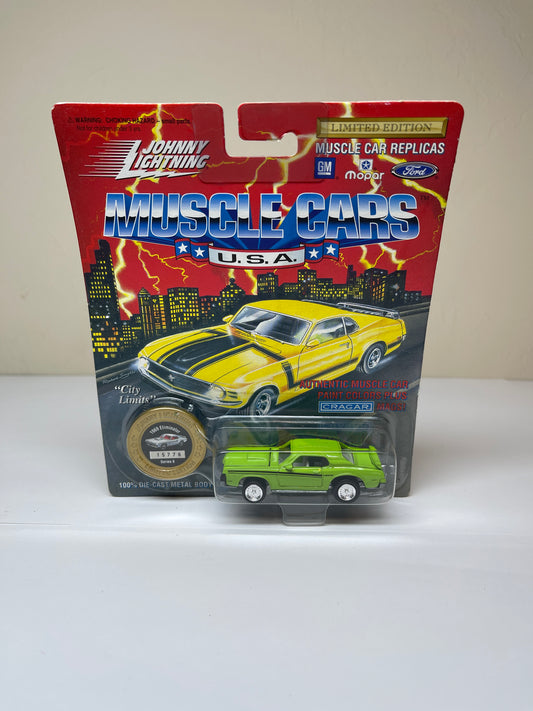 Johnny Lightning Muscle Cars 1969 Eliminator