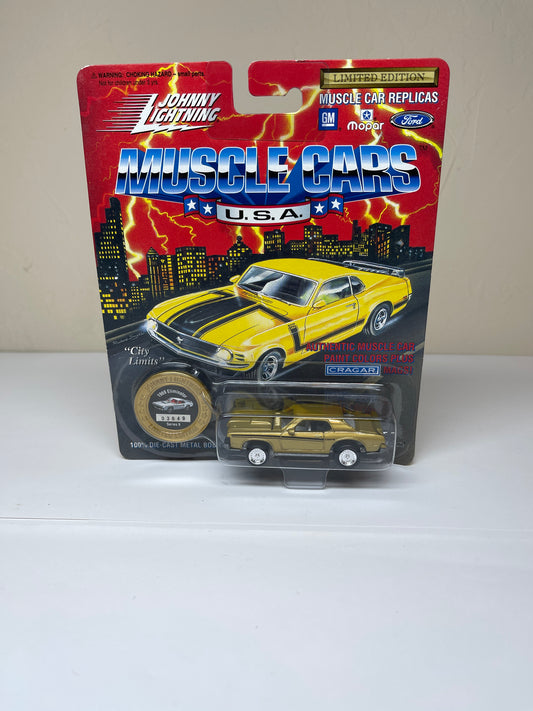 Johnny Lightning Muscle Cars 1969 Eliminator