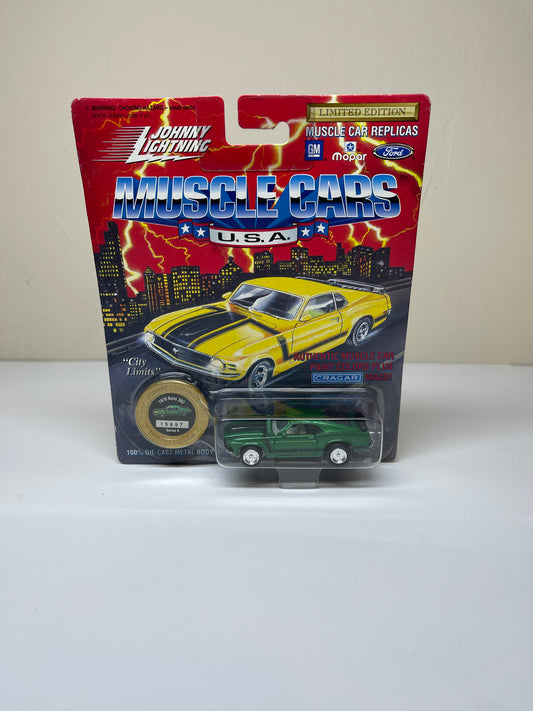 Johnny Lightning Muscle Cars 1970 Boss 302