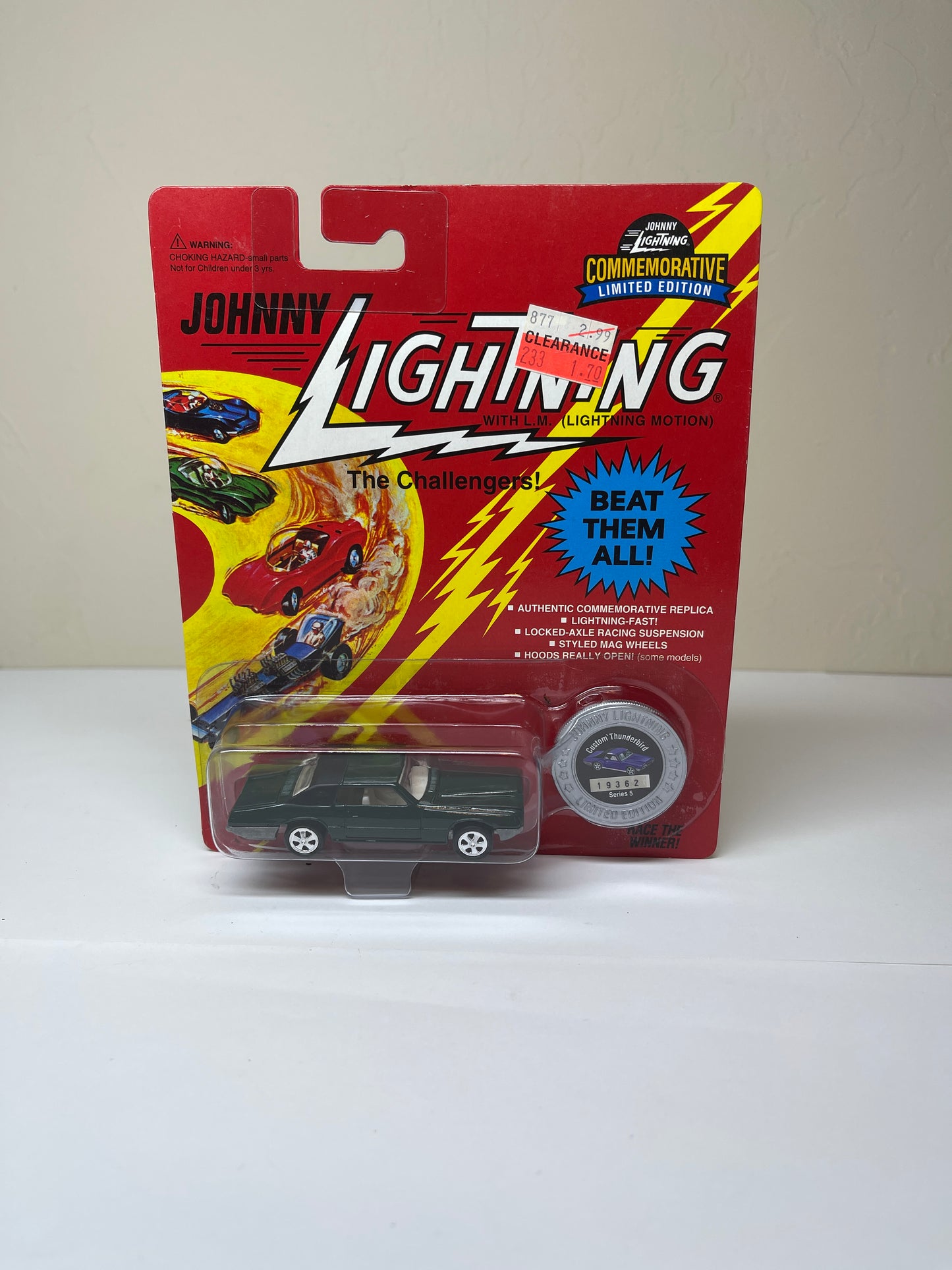 Johnny Lightning The Challengers Custom Thunderbird