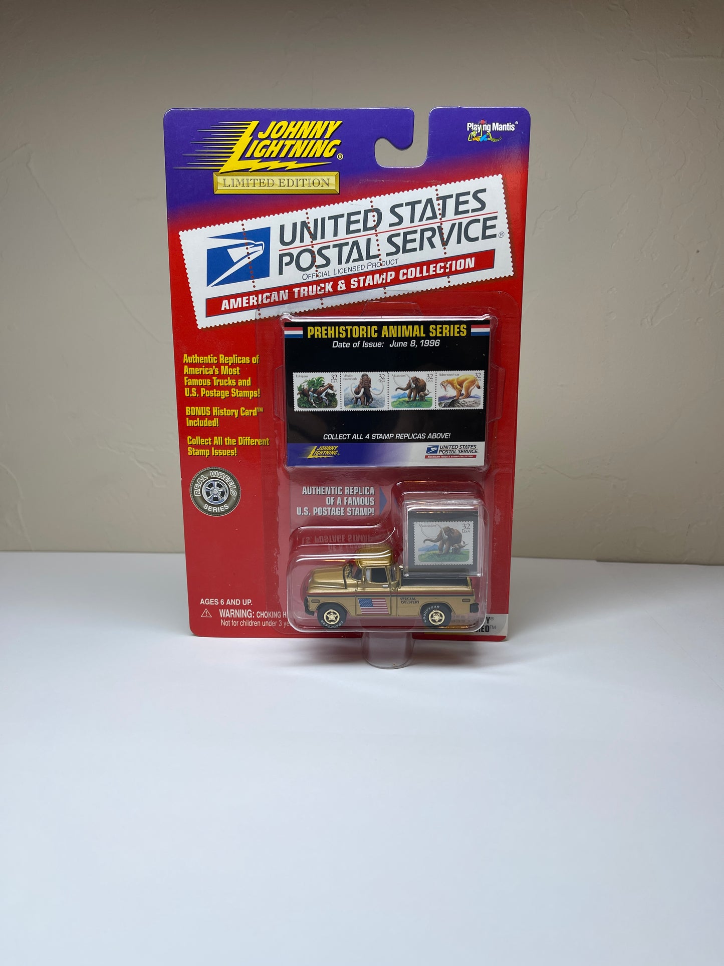 Johnny Lightning USPS 1955 Chevy Cameo