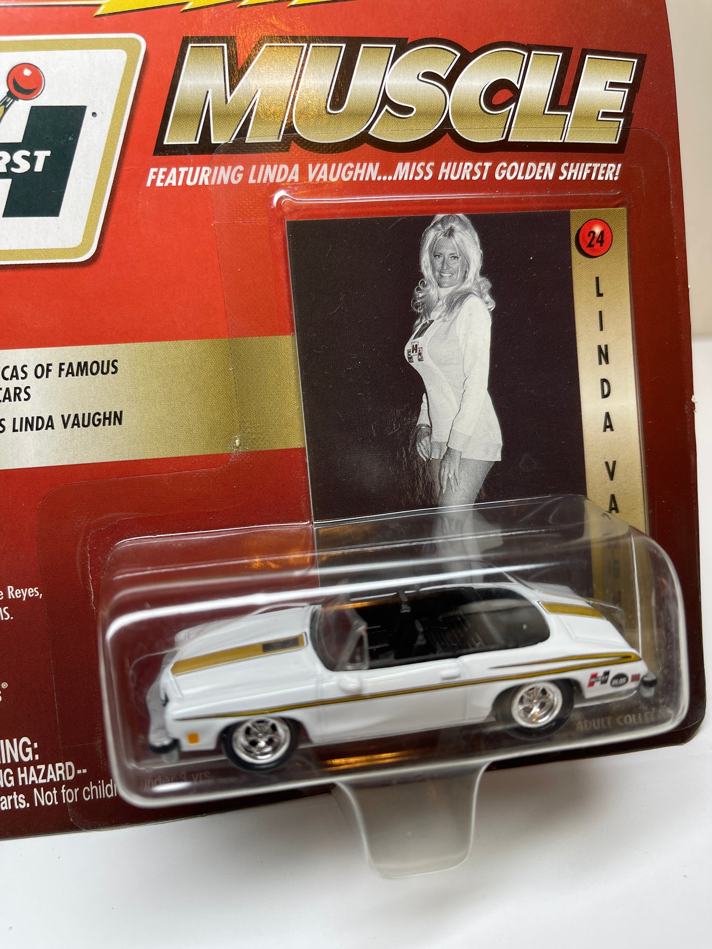 Johnny Lightning Muscle 1969 Hurst Oldsmobile