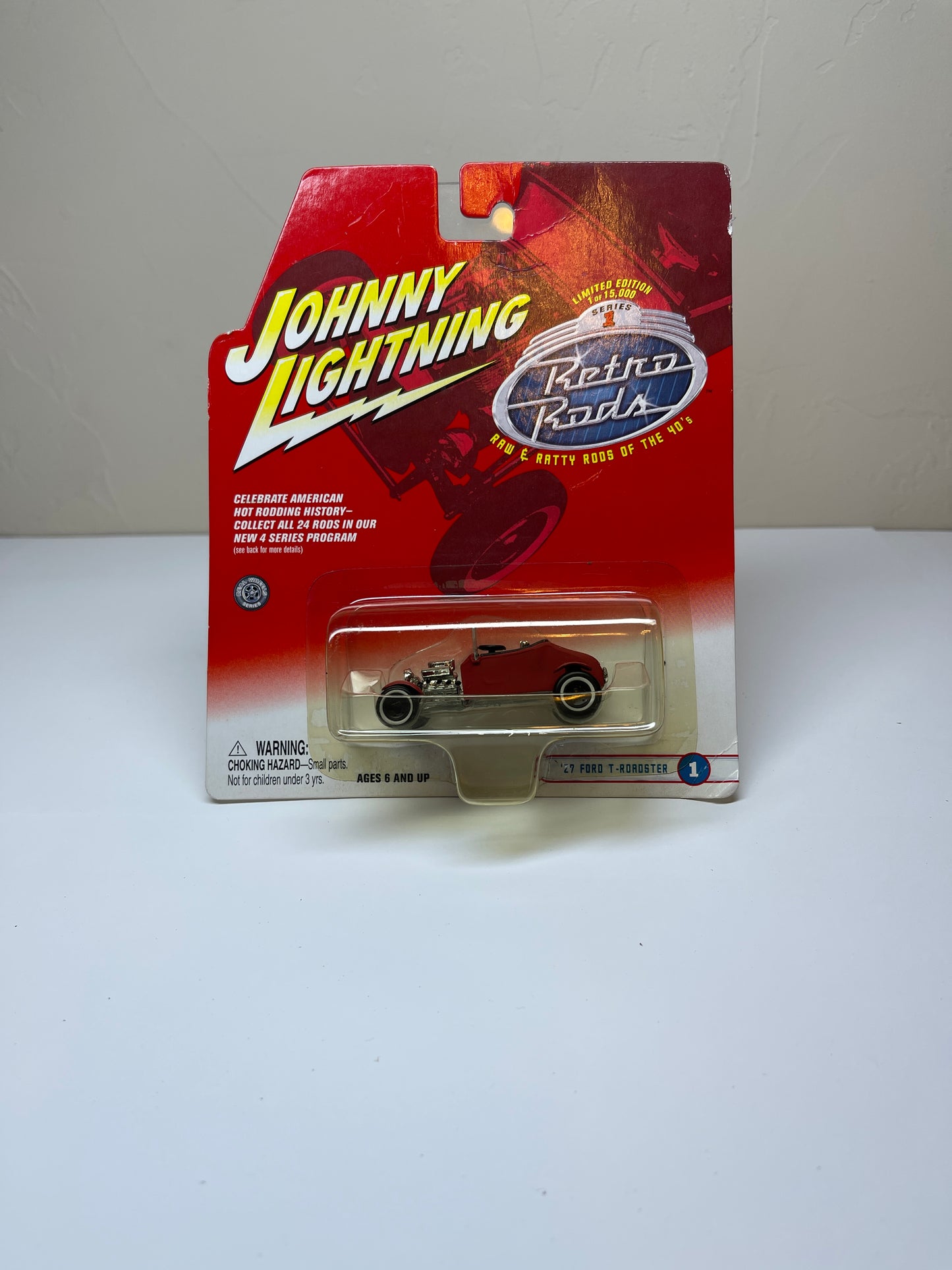 Johnny Lightning Retro Rods 27 Ford T-Roadster