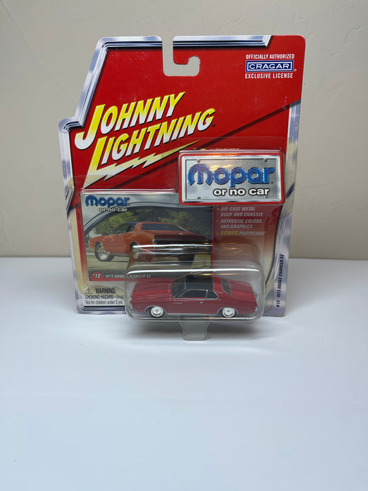 Johnny Lightning Mopar 1973 Dodge Charger SE