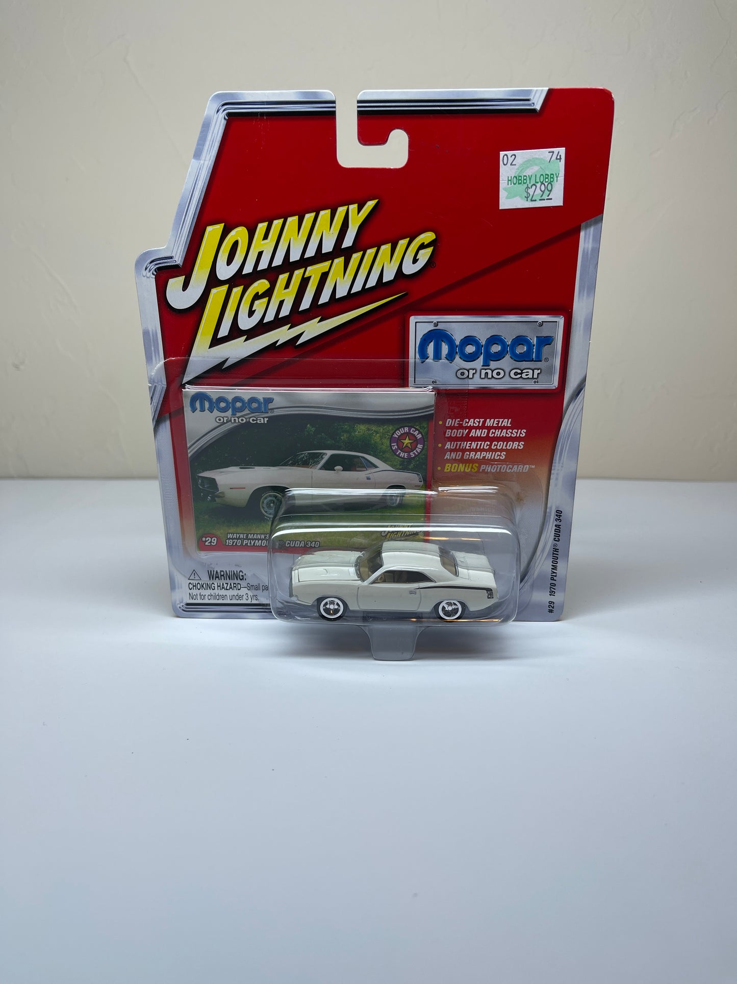 Johnny Lightning Mopar 1970 Plymouth Cuda 340
