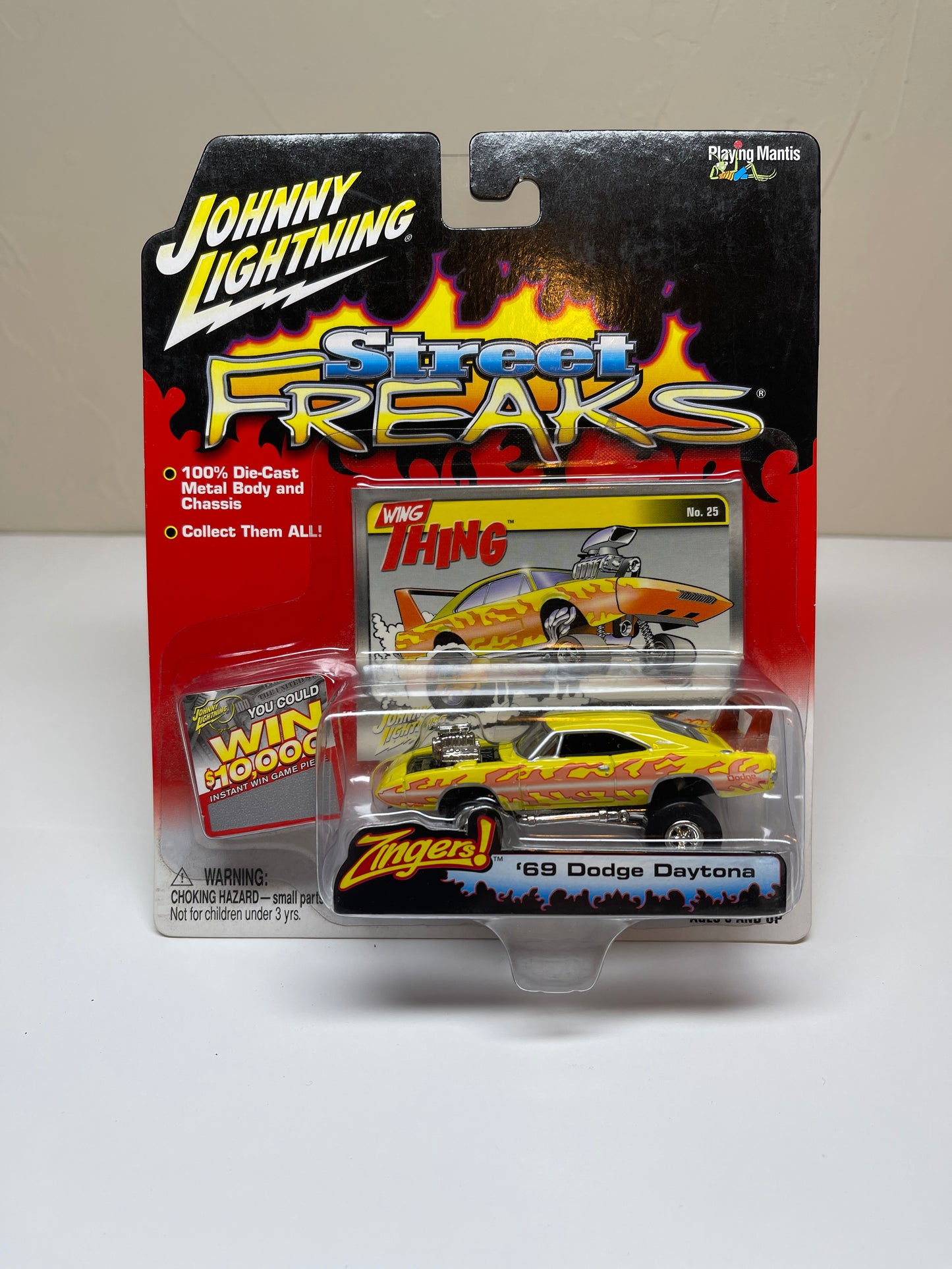 Johnny Lightning Street Freaks 1969 Dodge Daytona