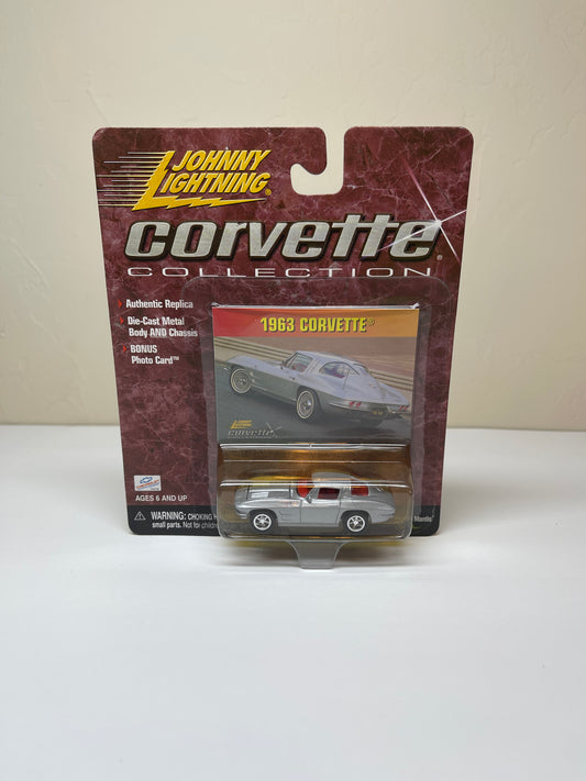 Johnny Lightning Corvette Collection 1963 Corvette