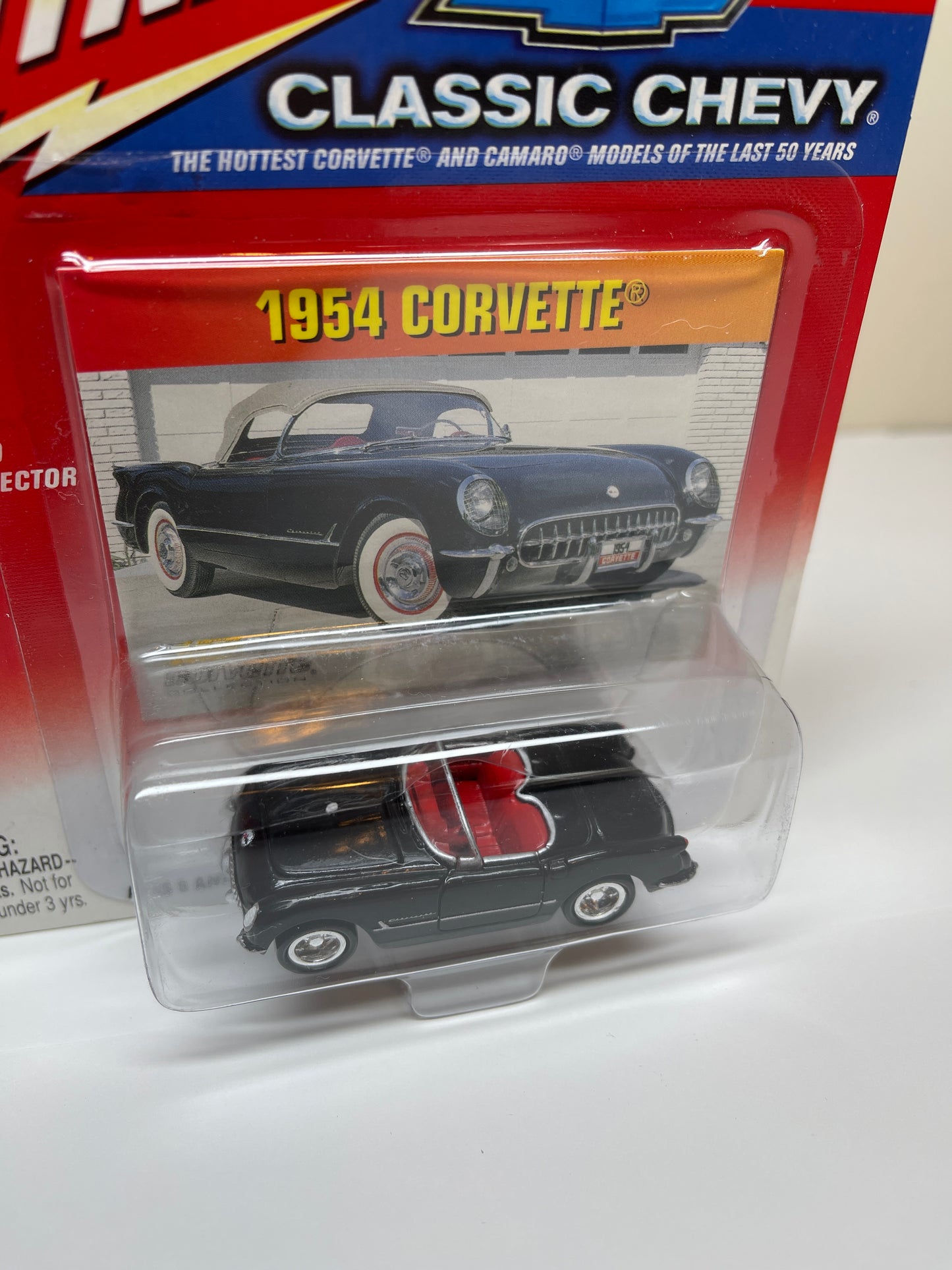 Johnny Lightning Classic Chevy 1954 Corvette