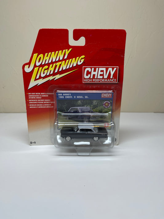 Johnny Lightning Chevy High Performance 1965 Chevy II Nova SS