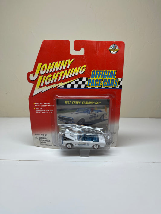 Johnny Lightning Official Pace Cars 1967 Chevy Camaro SS