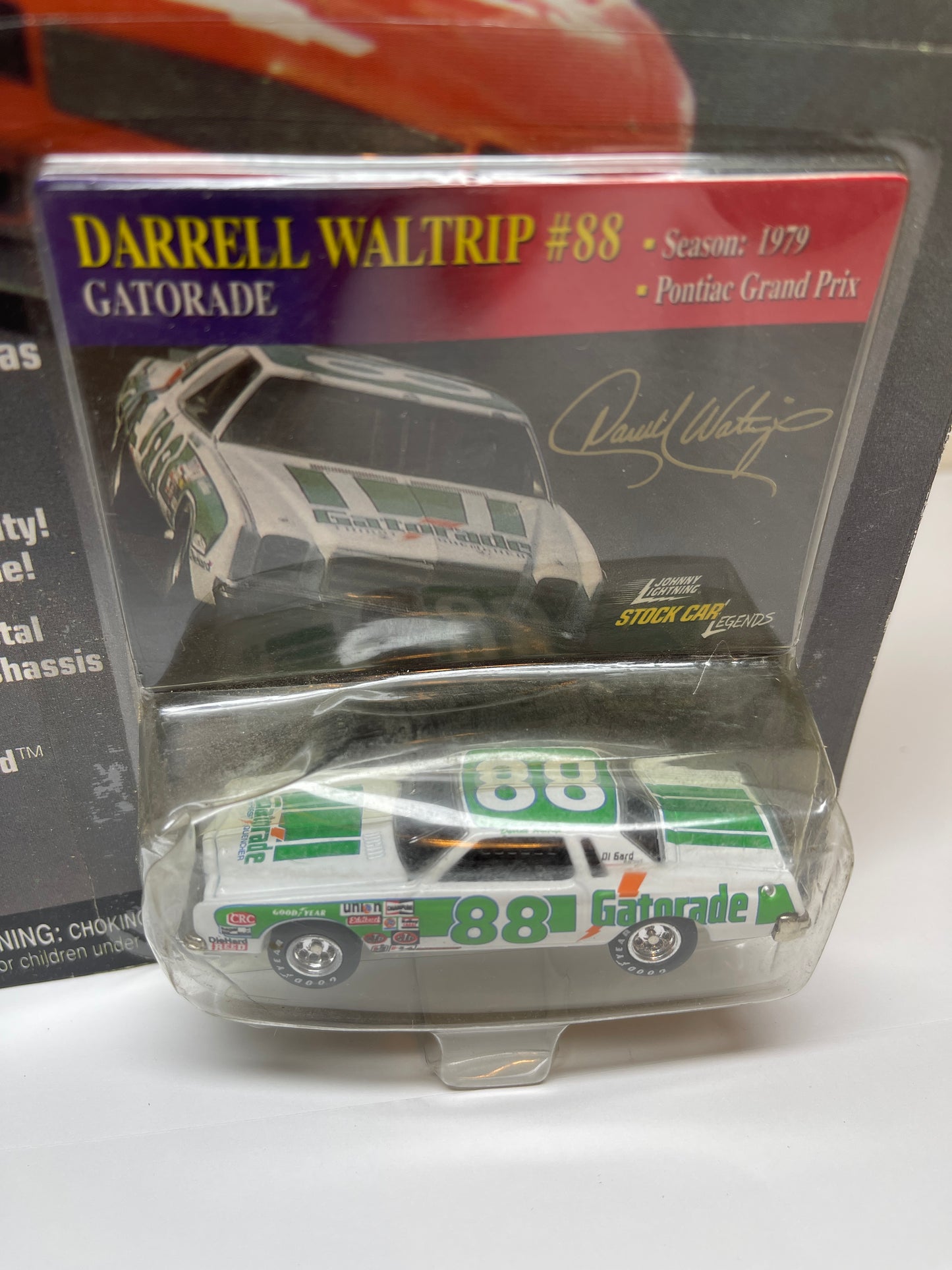 Johnny Lightning Stock Car Legends Darrell Waltrip #88 Gatorade