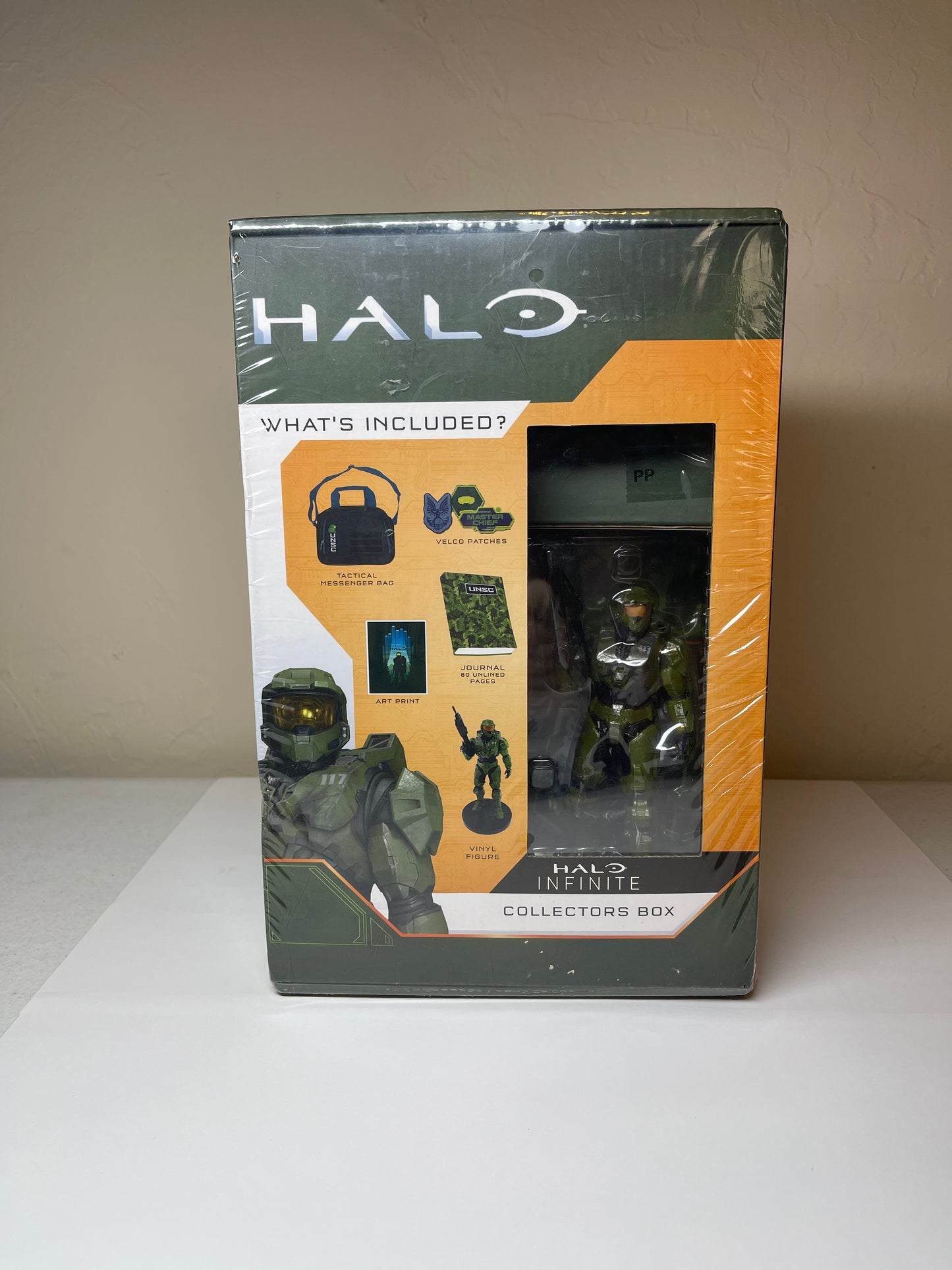 Halo Infinite Collectors Box