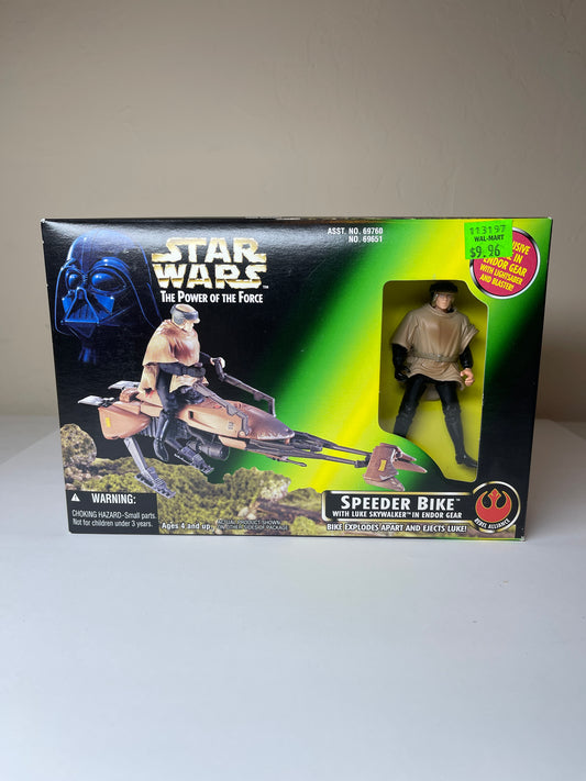 Speeder Bike with Luke Skywalker in Endor Gear