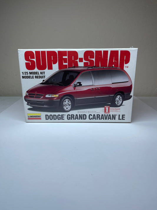 Super-Snap 1/25 Model Kit Dodge Grand Caravan LE