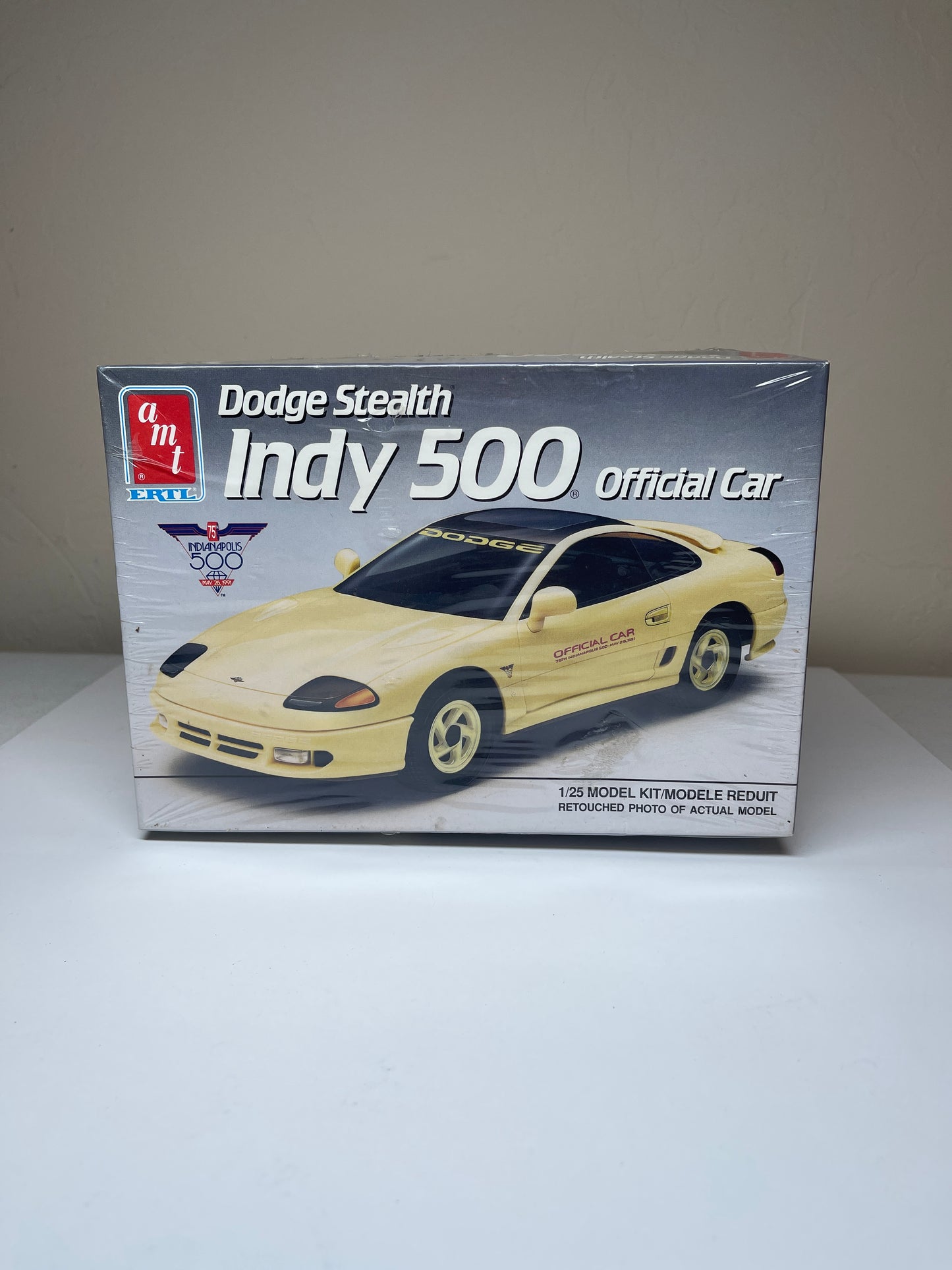 Dodge Stealth Indy 500 1/25 Model Kit