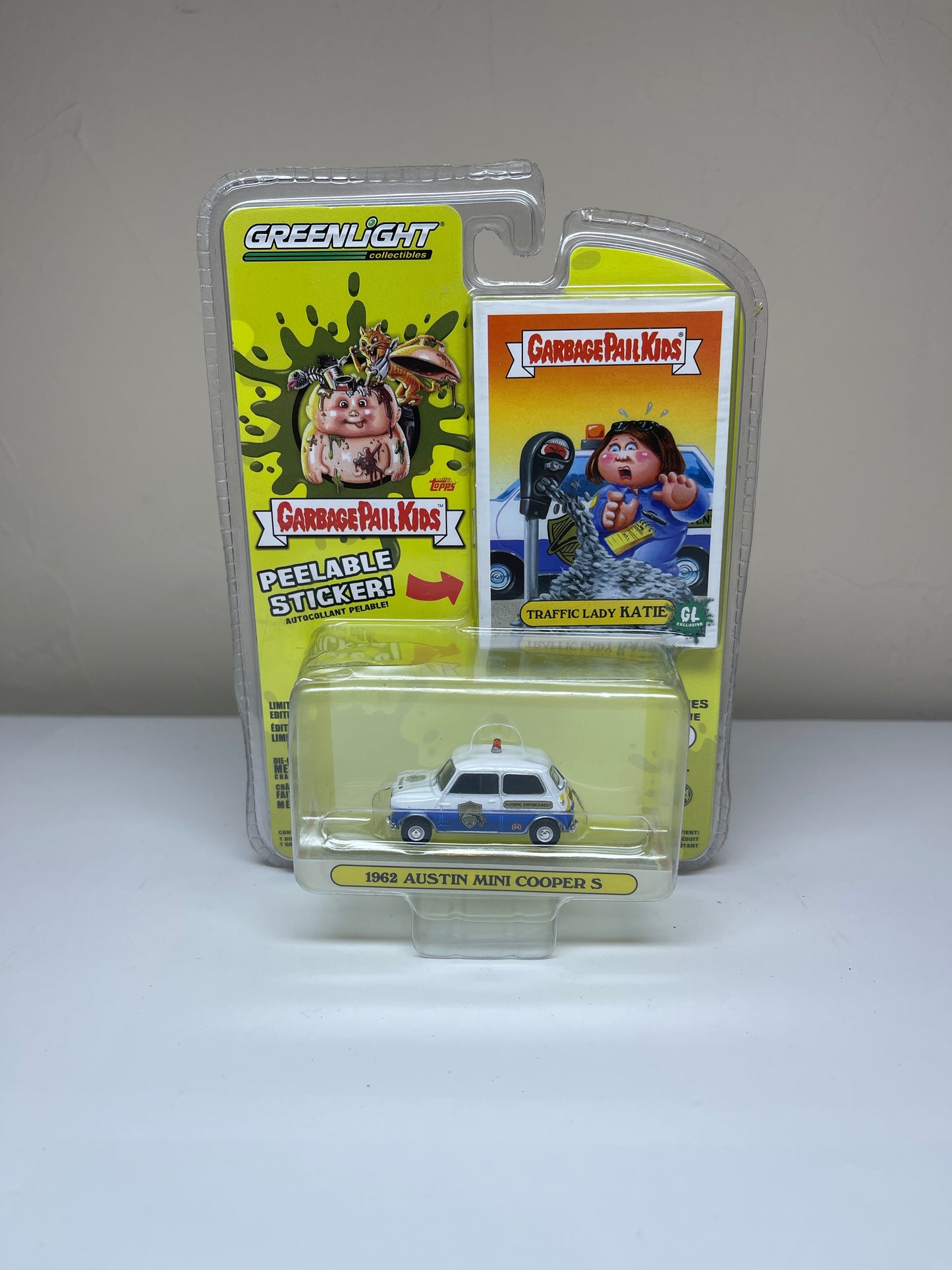 Garbage Pail Kids 1962 Austin Mini Cooper S 1:64 Scale